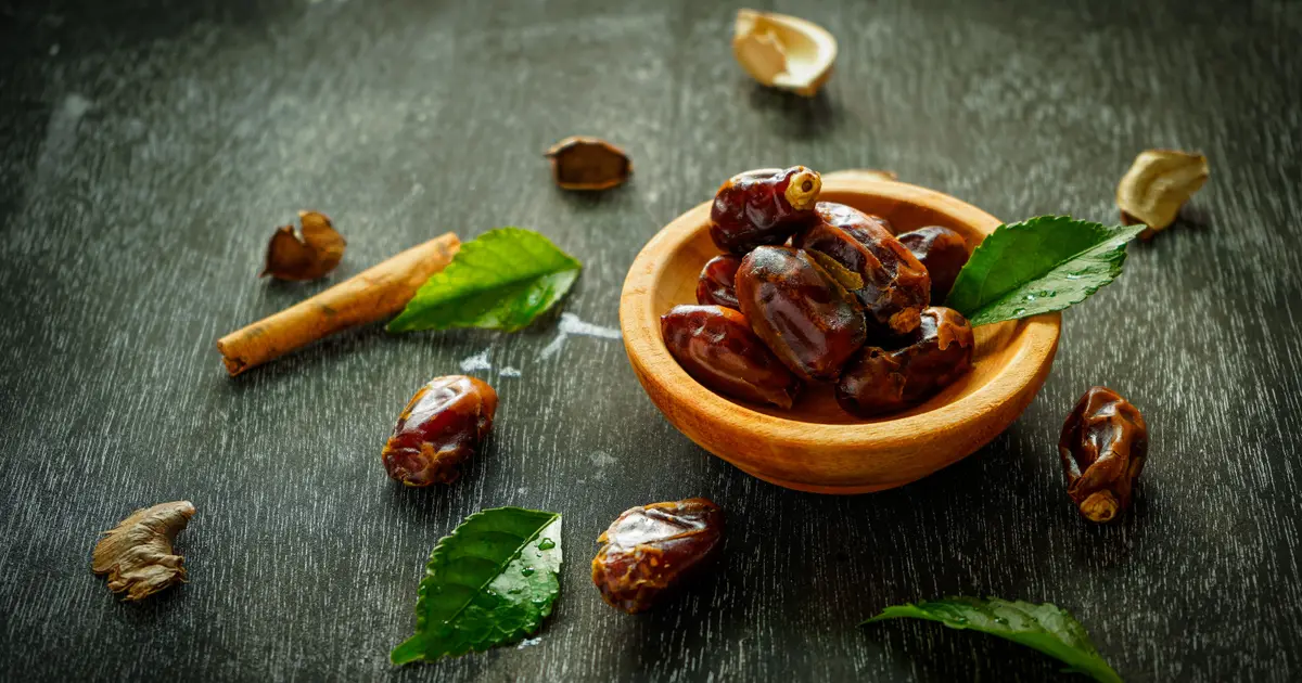 Is Lattafa Khamrah for Men or Women?